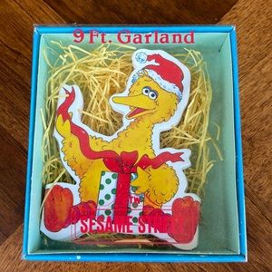 VINTAGE 90S BIG BIRD 9 FT. LENGTH PAPER GARLAND BY KURT ADLER - ADORABLE!